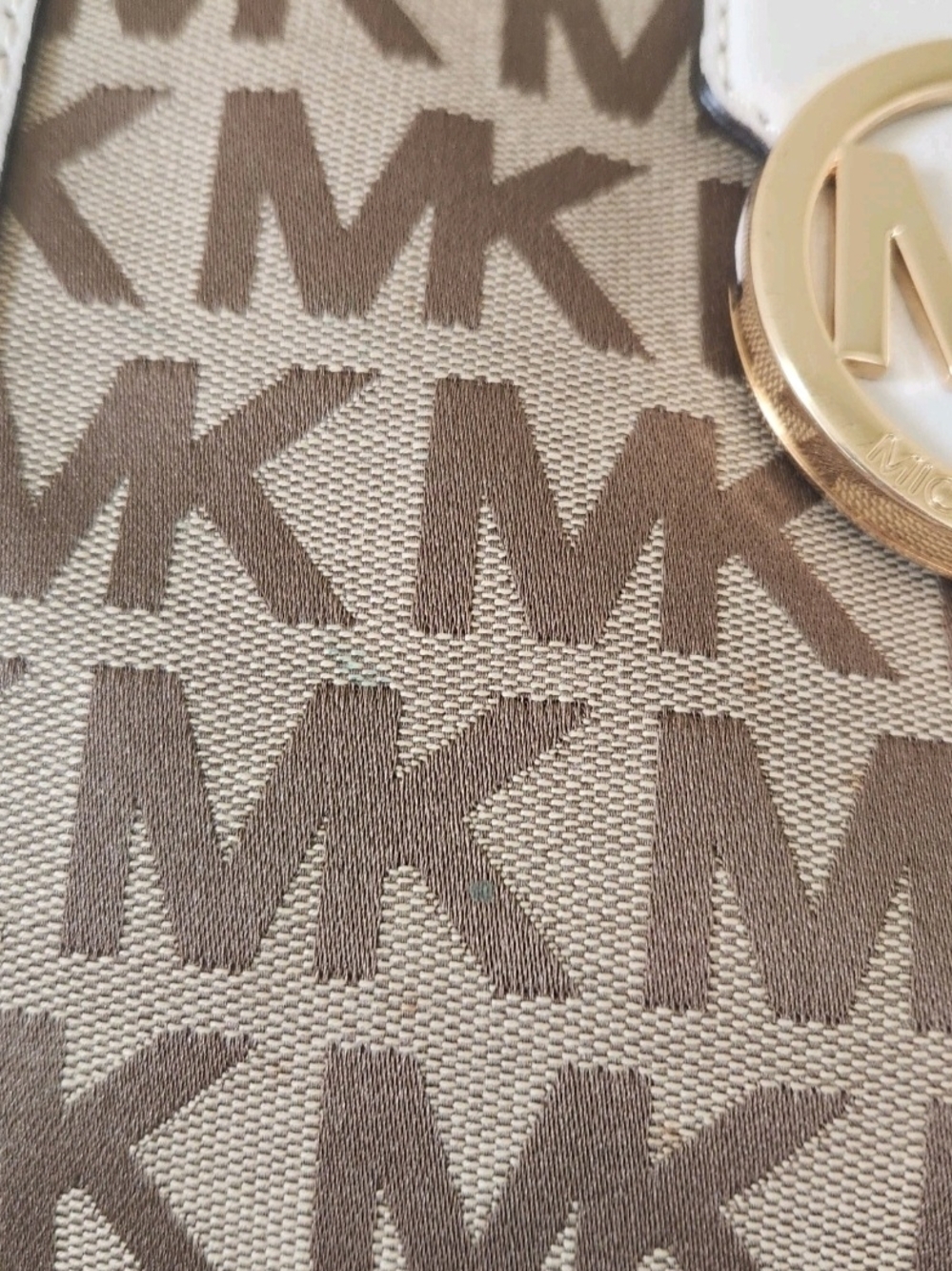 Michael Kors Cream & Brown MK Logo Satchel with Gold Hardware - Picture 3 of 16